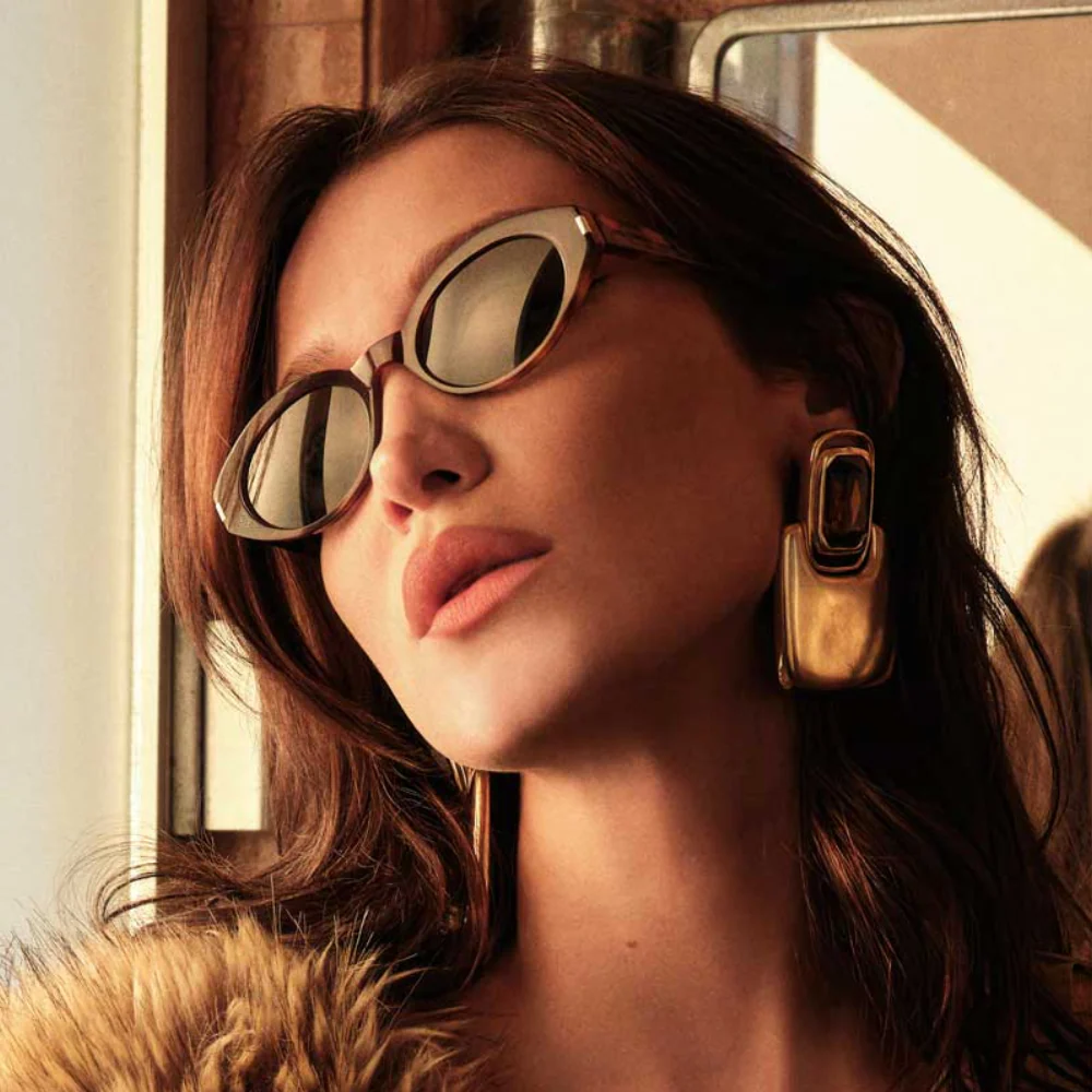 Lunettes_de_soleil_Saint_Laurent.png